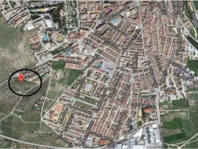Terreno en venta en Martos, Andalucía
