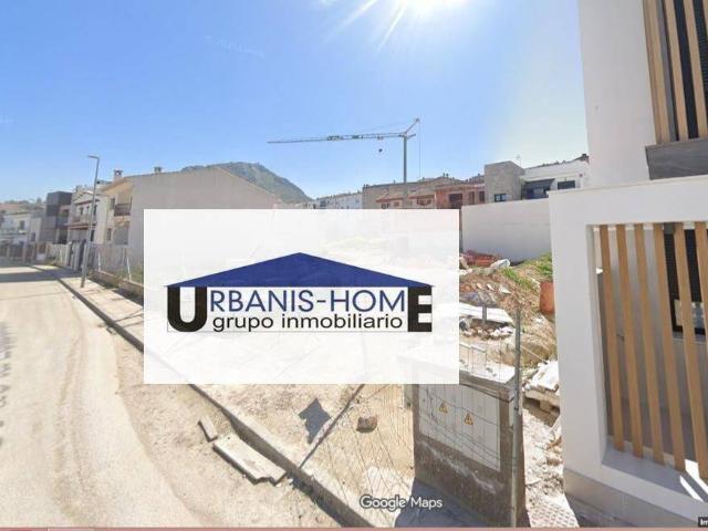 Terreno en venta en Martos, Andalucía