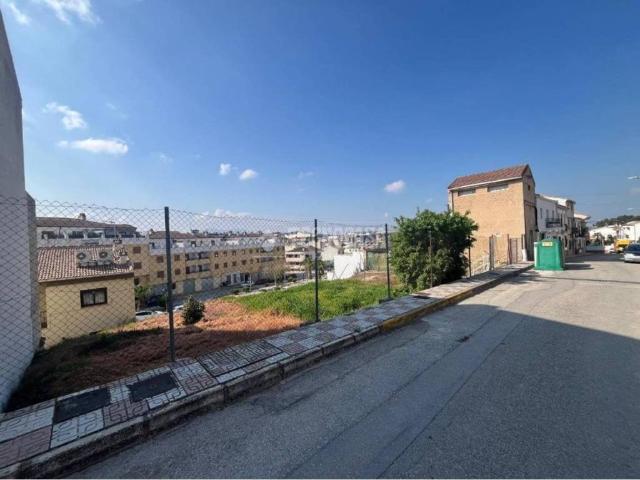 Terreno en venta en Martos, Andalucía