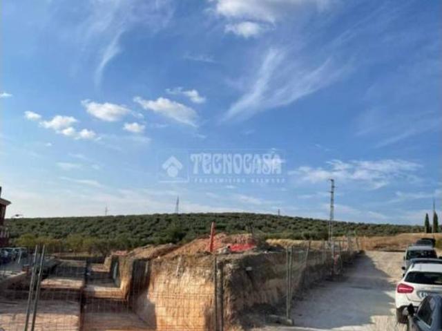 Terreno en venta en Martos, Andalucía