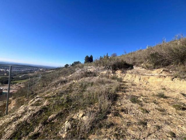 Terreno en venta en Martos, Andalucía