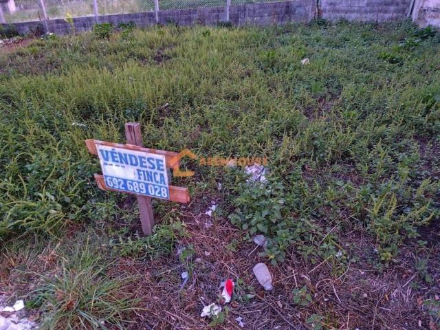 Terreno en venta en O Carballiño, Galicia