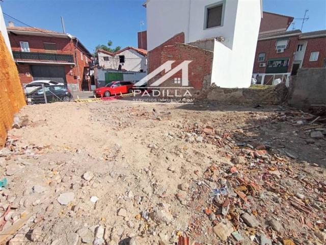 Terreno en venta en Urbanización Las Viñas, Méntrida