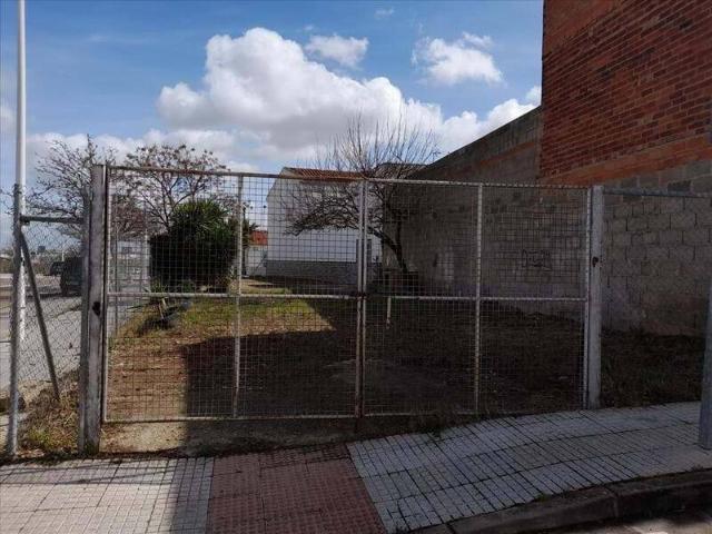 Terreno en venta en Mérida, Badajoz