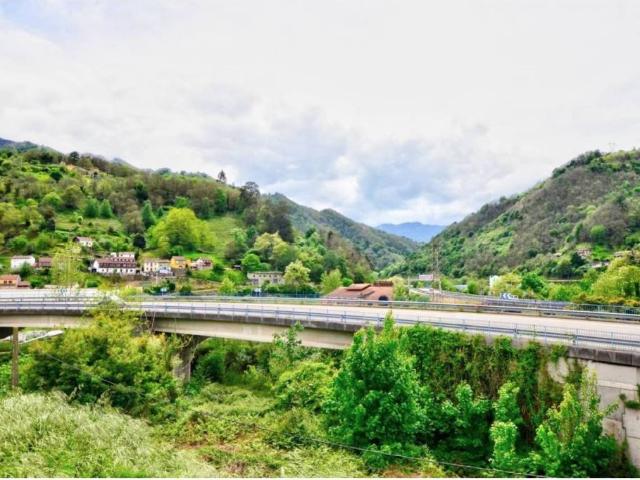 Terreno en venta en Mieres, Asturias