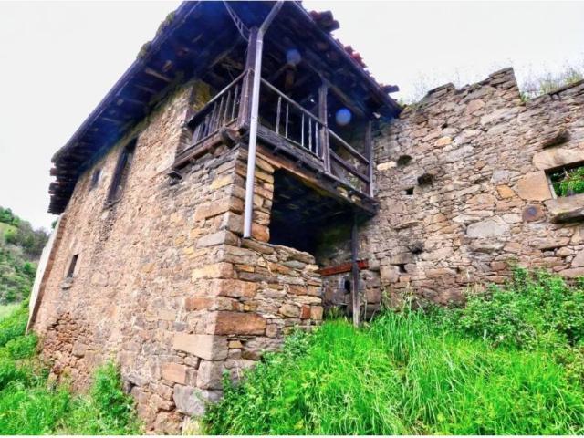 Terreno en venta en Mieres, Asturias