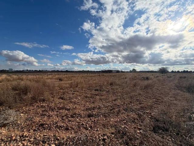 Terreno en venta en Miguel Esteban, Castilla-La Mancha