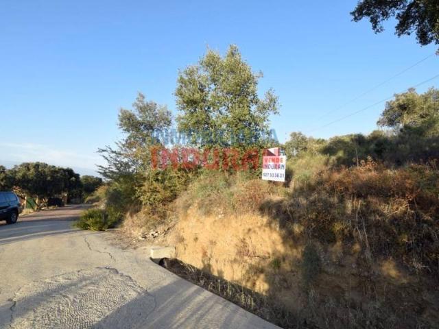 Terreno en venta en Millanes, Extremadura