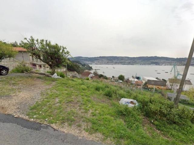 Terreno en venta en Isamil, O Morrazo