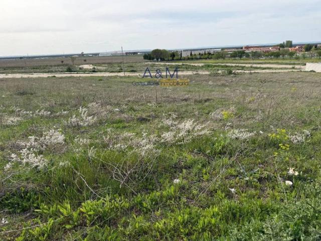 Terreno en venta en Mojados, Castilla y León
