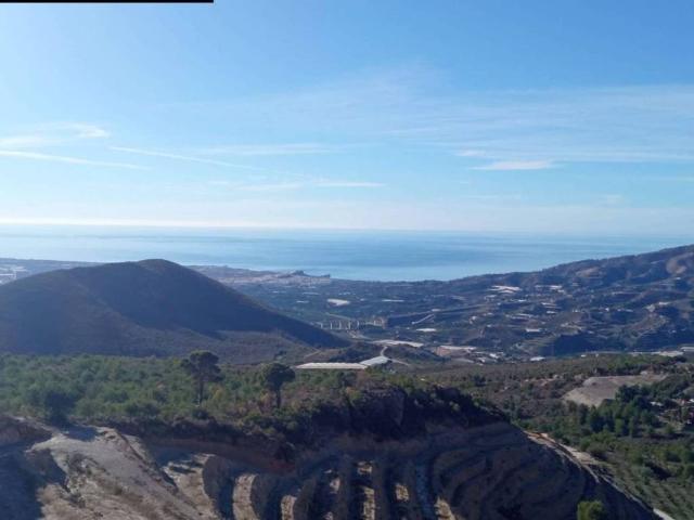 Terreno en venta en Comarca de la Costa Granadina, Andalucía
