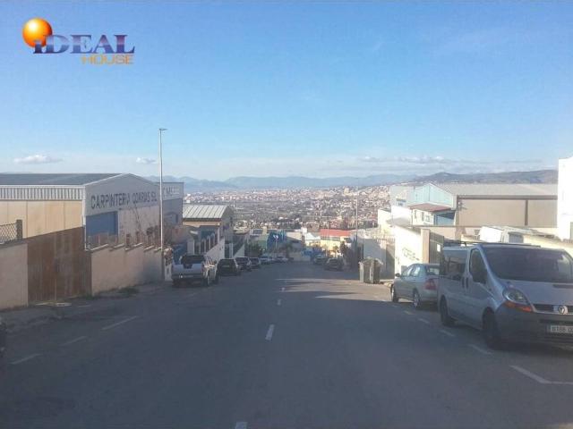 Terreno en venta en Comarca de la Vega de Granada, Andalucía