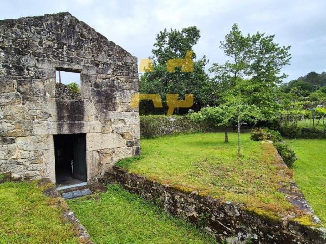 Terreno en venta en O Condado, Galicia