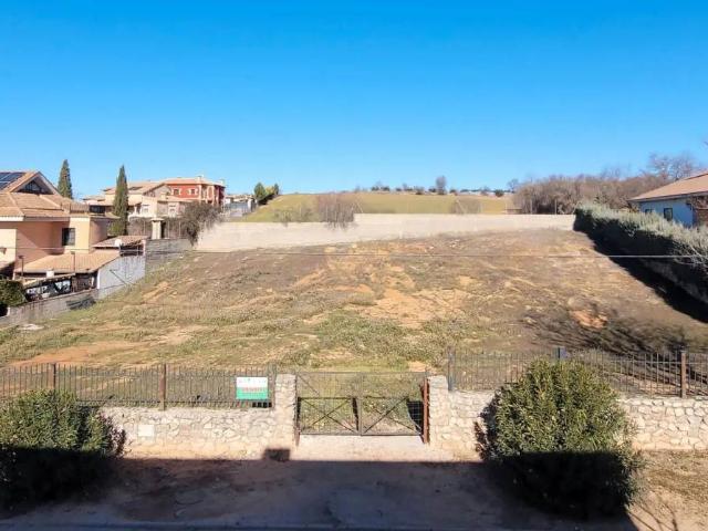 Terreno en venta en Mondéjar, Castilla-La Mancha