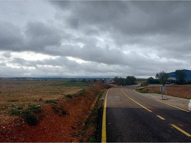 Terreno en venta en Mondéjar, Castilla-La Mancha