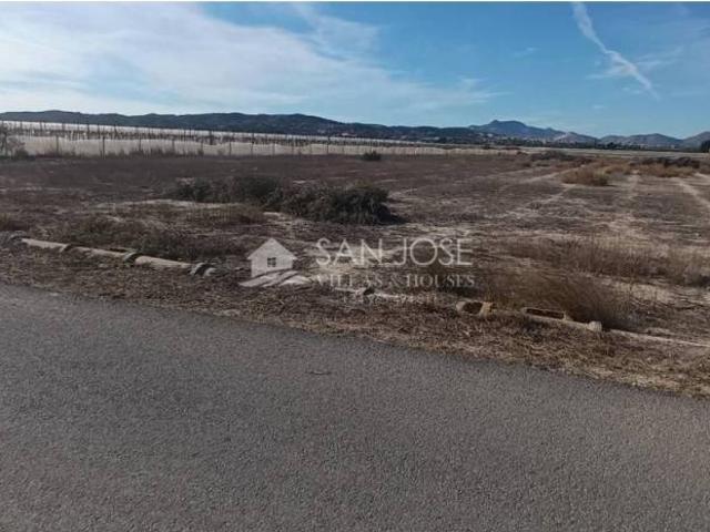 Terreno en venta en el Vinalopó Mitjà / El Vinalopó Medio, Valencia