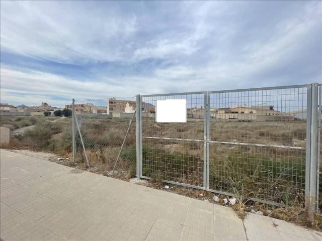 Terreno en venta en Mujeres Deportistas, el Vinalopó Mitjà / El Vinalopó Medio
