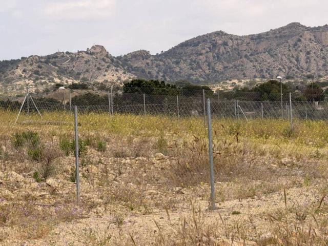 Terreno en venta en el Vinalopó Mitjà / El Vinalopó Medio, Valencia