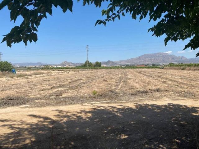 Terreno en venta en el Vinalopó Mitjà / El Vinalopó Medio, Valencia