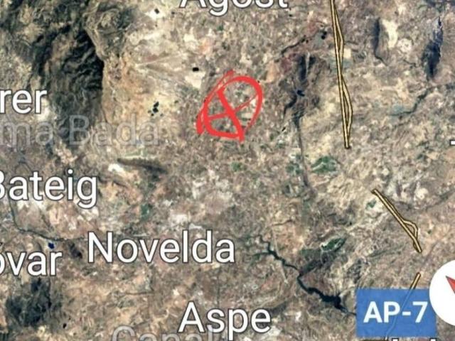 Terreno en venta en el Vinalopó Mitjà / El Vinalopó Medio, Valencia