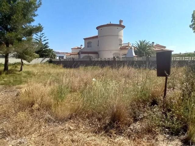 Terreno en venta en Mont-roig Del Camp