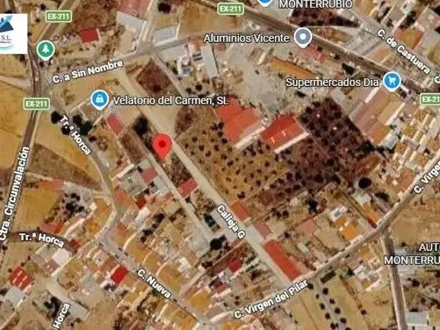 Terreno en venta en Monterrubio de la Serena, Badajoz