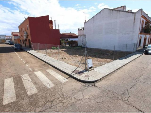 Terreno en venta en Montijo, Extremadura