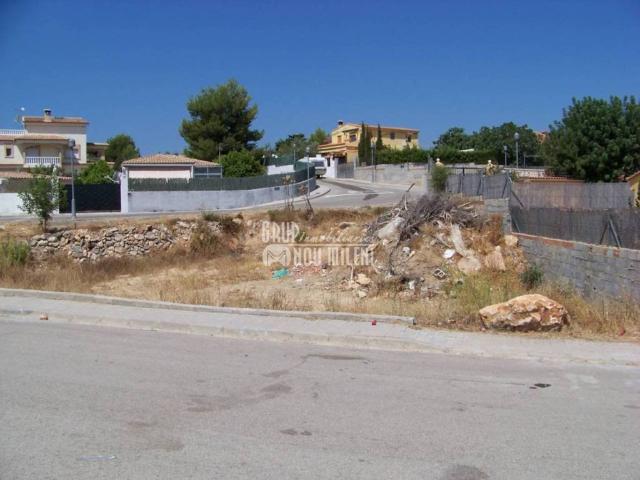 Terreno en venta en Montroi / Montroy, València / Valencia