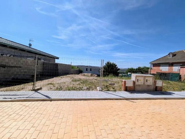 Terreno en venta en Morata De Tajuña, Madrid