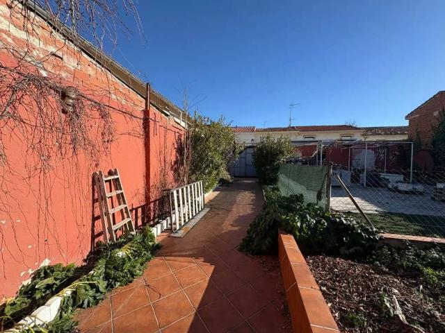 Terreno en venta en Morata De Tajuña, Madrid