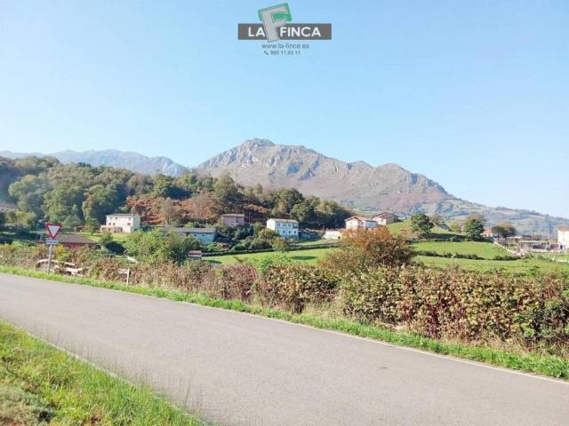 Terreno en venta en Morcín, Asturias