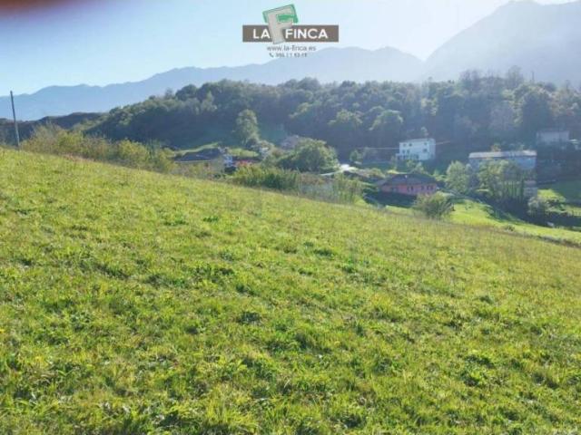 Terreno en venta en Morcín, Asturias