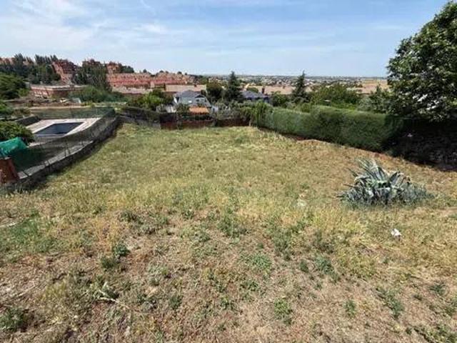 Terreno en venta en Parque Coimbra, Móstoles