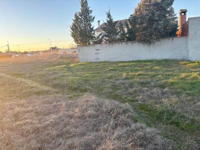 Terreno en venta en Mozoncillo, Castilla y León