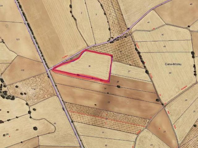 Terreno en venta en Villarrobledo, Castilla-La Mancha