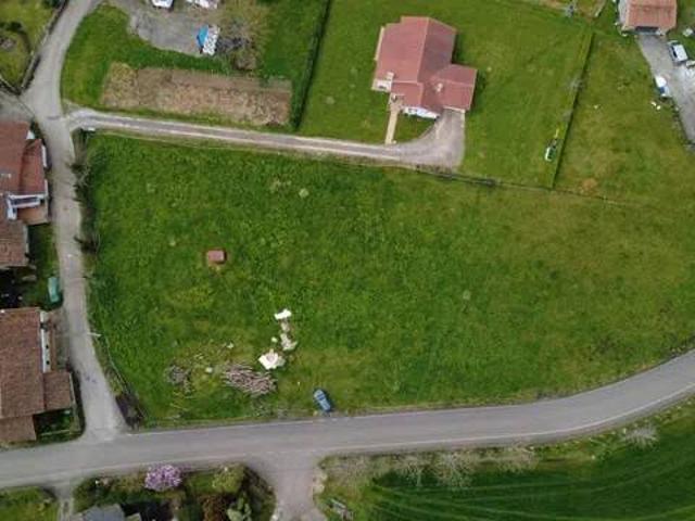 Terreno en venta en Nava, Asturias