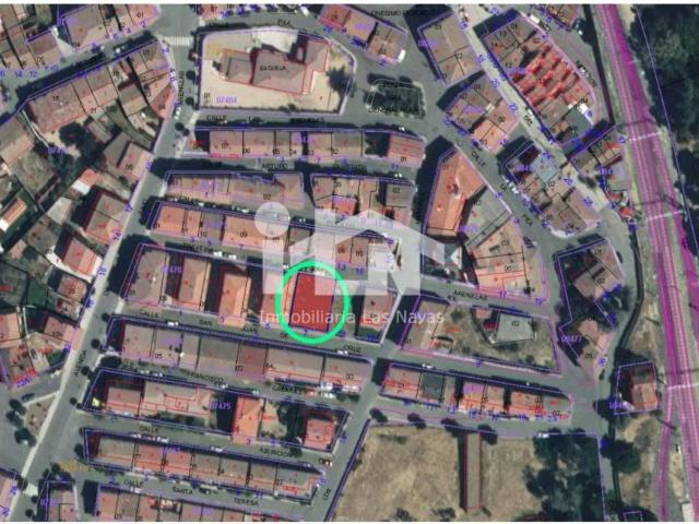 Terreno en venta en Navalperal De Pinares, Castilla y León