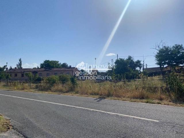 Terreno en venta en Navas De Riofrío, Castilla y León