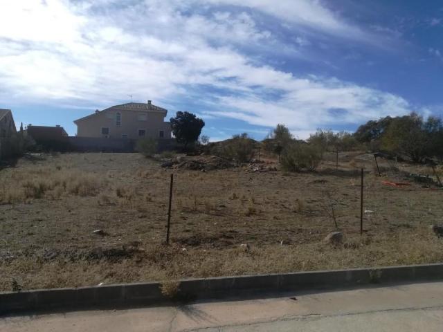Terreno en venta en Navas Del Rey, Madrid