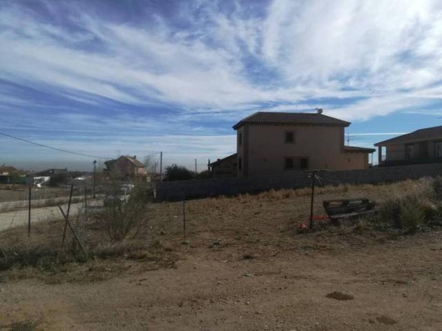 Terreno en venta en Navas Del Rey, Madrid