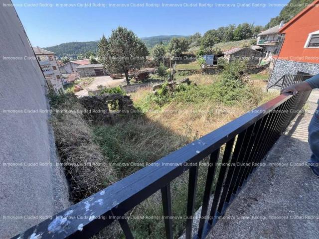 Terreno en venta en Navasfrías, Castilla y León