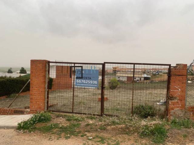 Terreno en venta en Noez, Castilla-La Mancha