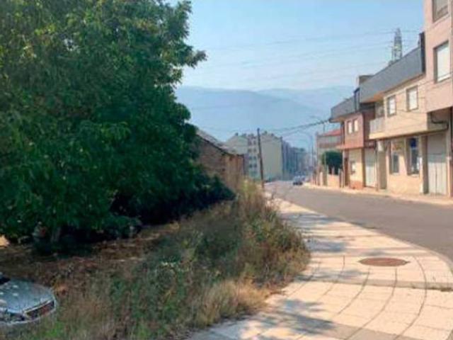 Terreno en venta en O Barco de Valdeorras, Valdeorras