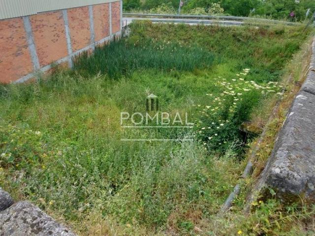Terreno en venta en O Carballiño