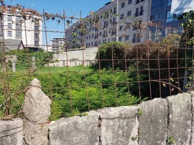 Terreno en venta en San Benito, O Porriño