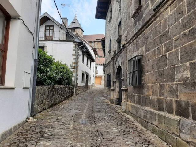 Terreno en venta en Pirinioak, Navarra