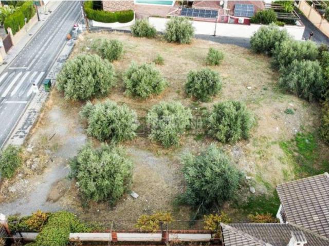 Terreno en venta en Comarca de la Vega de Granada, Andalucía