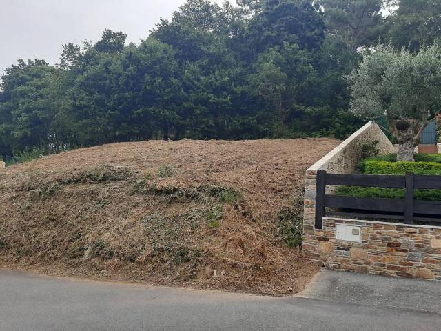 Terreno en venta en Oleiros, A Coruña