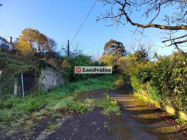 Terreno en venta en Oleiros, A Coruña