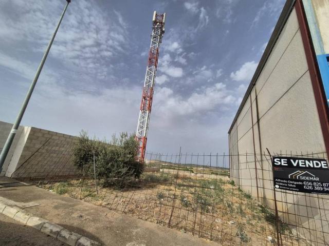 Terreno en venta en Olivares, Andalucía